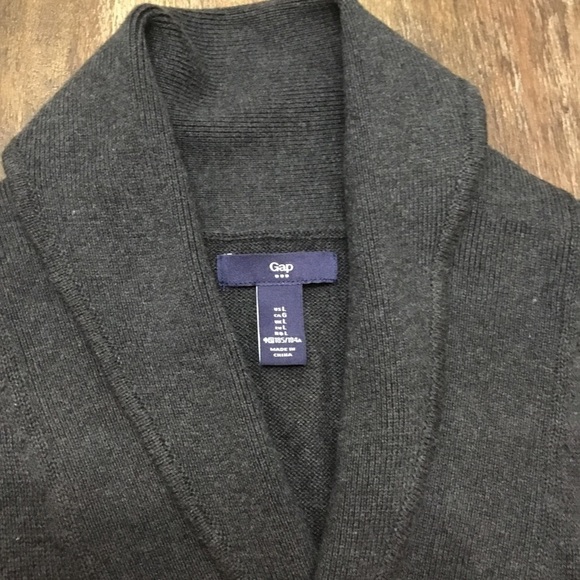 𝅺GAP Men’s Sweater With Stripe Size Large - Picture 2 of 4